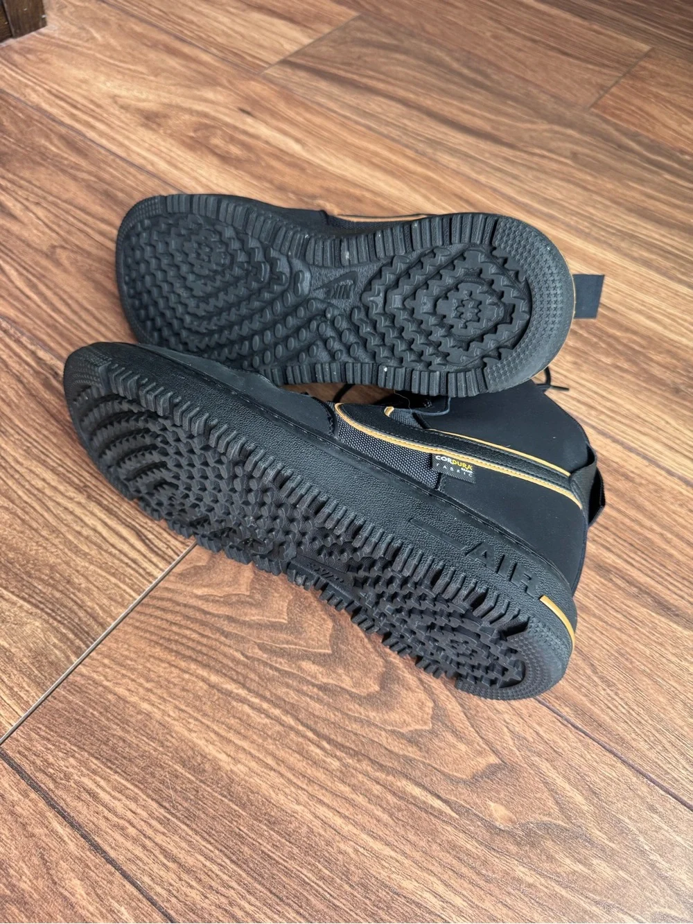 Nike black fit